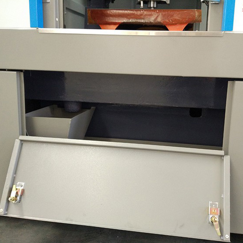DC6040A CNC Milling Machine