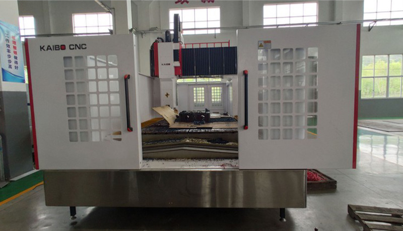 High - rigidity double - column structure machine tool