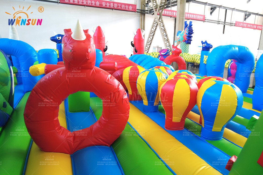https://shmuker.oss-accelerate.aliyuncs.com/data/oss/60f0582b801008393c7f4eca/60f05ed4801008393c7ff3c7/20251014131315/Custom_Dragon_Inflatable_Park_for_Family_Entertainment_Centers.jpg