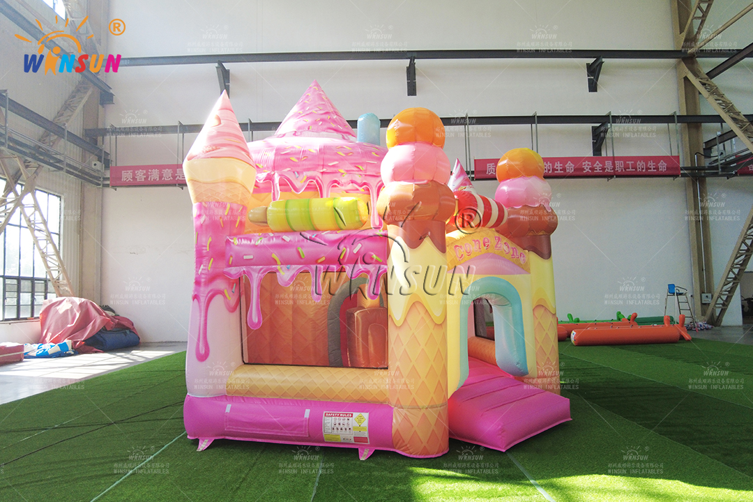 https://shmuker.oss-accelerate.aliyuncs.com/data/oss/60f0582b801008393c7f4eca/60f05ed4801008393c7ff3c7/20251021111724/Inflatable_Ice_Cream_Play_Structure_with_Slides.jpg
