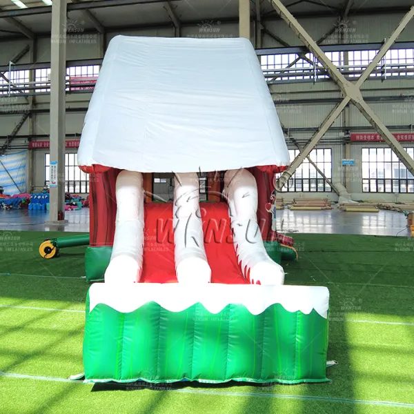 https://shmuker.oss-accelerate.aliyuncs.com/data/oss/60f0582b801008393c7f4eca/60f05ed4801008393c7ff3c7/20251023142646/Christmas_themed_backyard_inflatable_combo.jpg