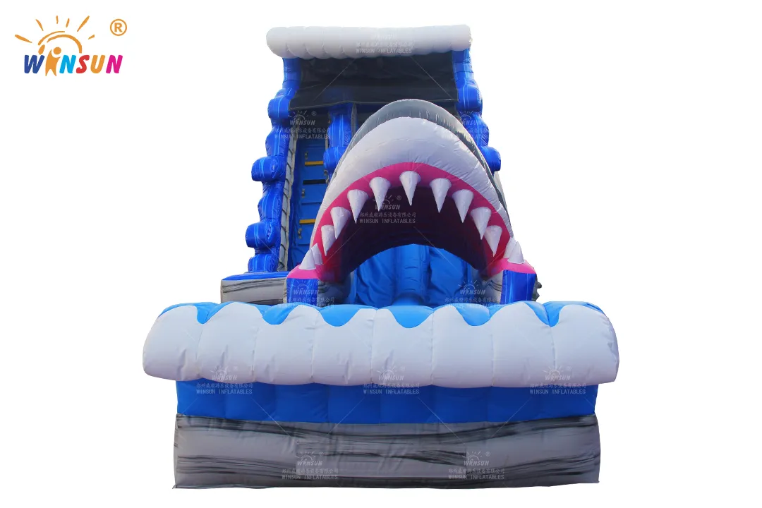 Giant_Inflatable_Shark_Slide_for_Resorts_and_Hotels.jpg