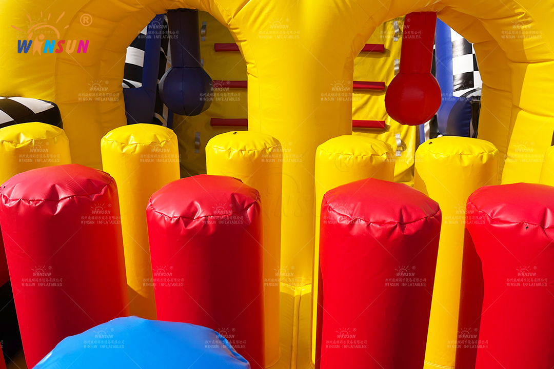 Customizable_Outdoor_Inflatable_Obstacle_Course_with_Dual_Tracks.jpg