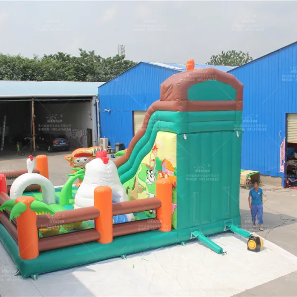 https://shmuker.oss-accelerate.aliyuncs.com/data/oss/60f0582b801008393c7f4eca/60f05ed4801008393c7ff3c7/20251205113631/Large_farm_bounce_house_with_slide_and_pop-ups_8x8x6m.jpg