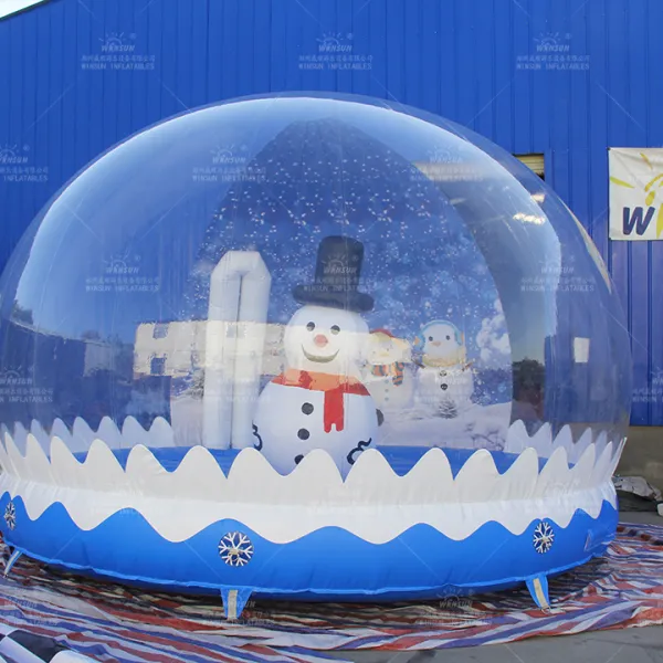 https://shmuker.oss-accelerate.aliyuncs.com/data/oss/60f0582b801008393c7f4eca/60f05ed4801008393c7ff3c7/20251215143231/Custom-branded_inflatable_snow_globe_5.6x4.8m_for_shopping_malls.jpg