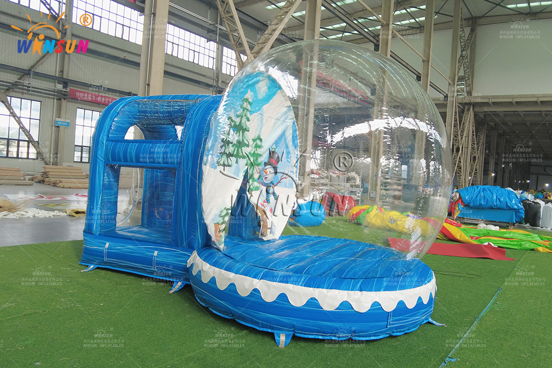High-capacity_inflatable_play_structure_snow_globe_with_tunnel_entrance.jpg