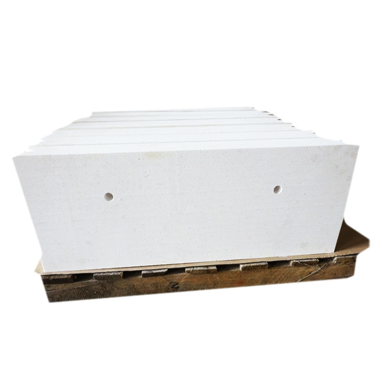 High - density low - porosity silica bricks for coke ovens