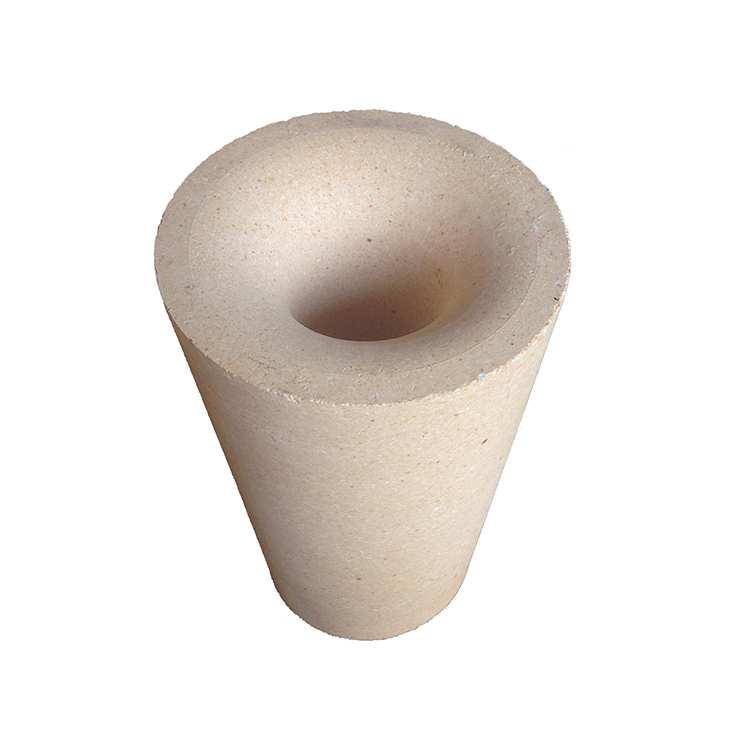 Comparison of high alumina refractory bricks in steel and petrochemical furnaces