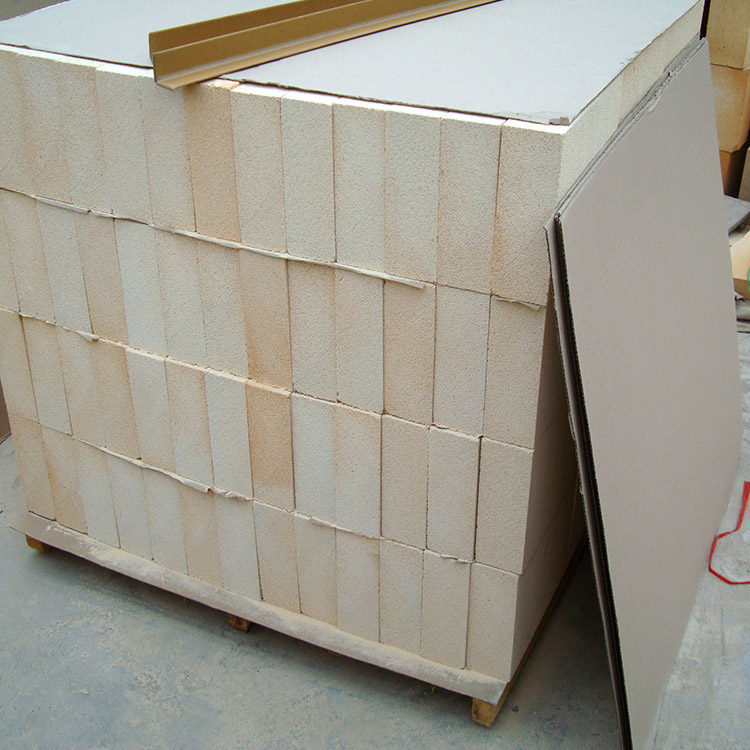 Comparison of refractory brick cross-sections showing microstructure differences between high-alumina and red mullite bricks