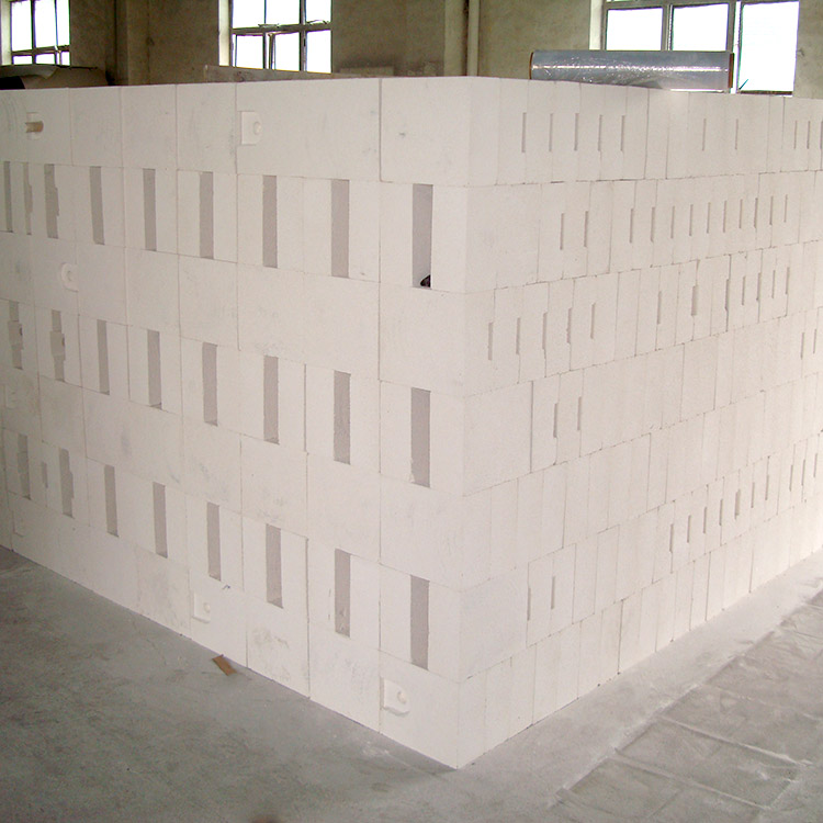 Installation process of Sunrise vermiculite insulation system showcasing improved workflow and quality control