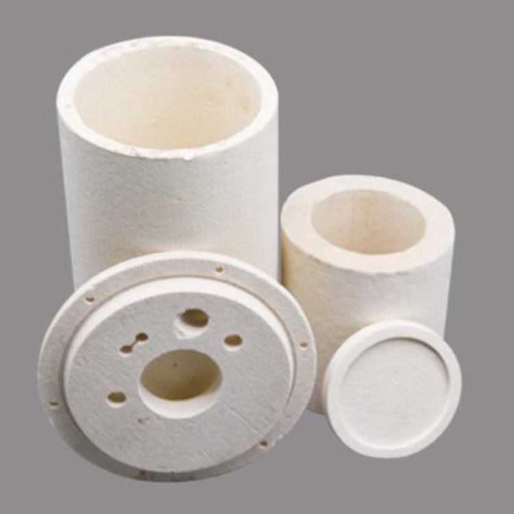 Ultrasonic equipment used in refractory wear assessment