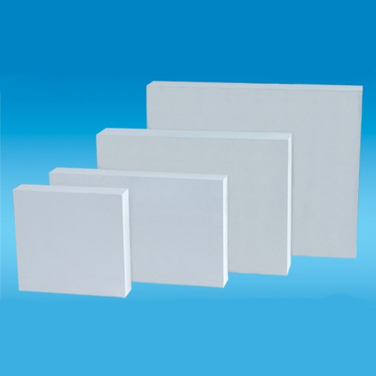 Visual inspection checklist for refractory brick condition in industrial furnaces