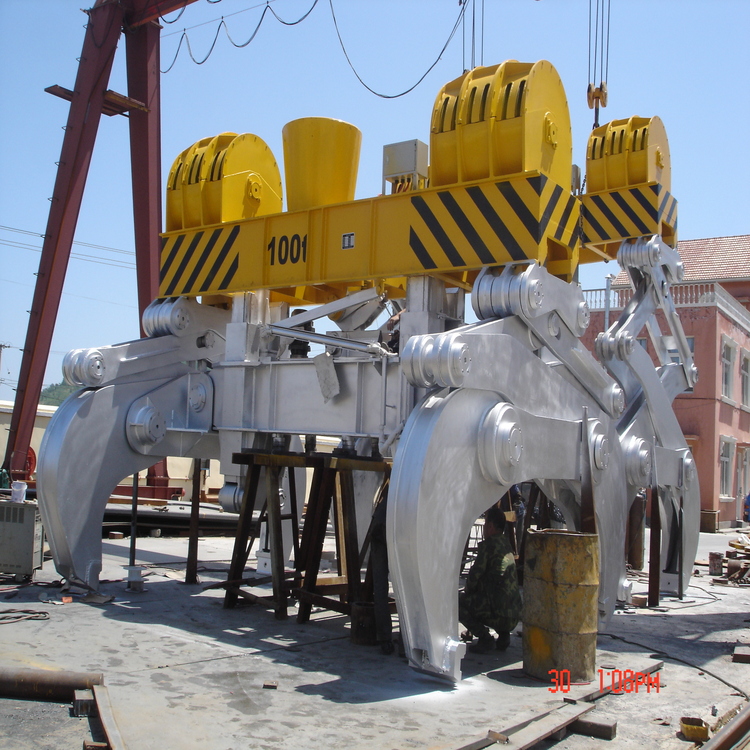 The structure of high - strength alloy steel clamp