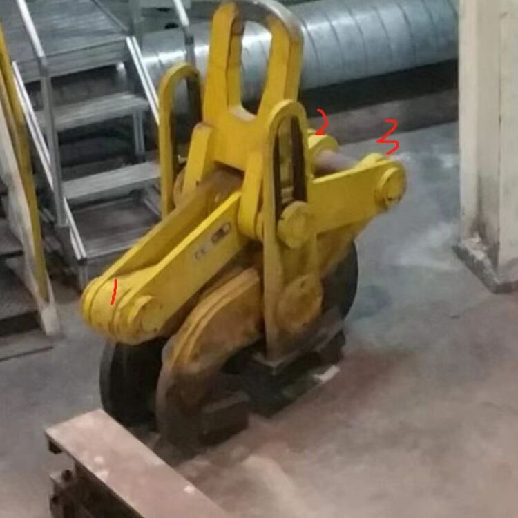 Professional-grade alloy steel lifting tool certified for industrial safety standards