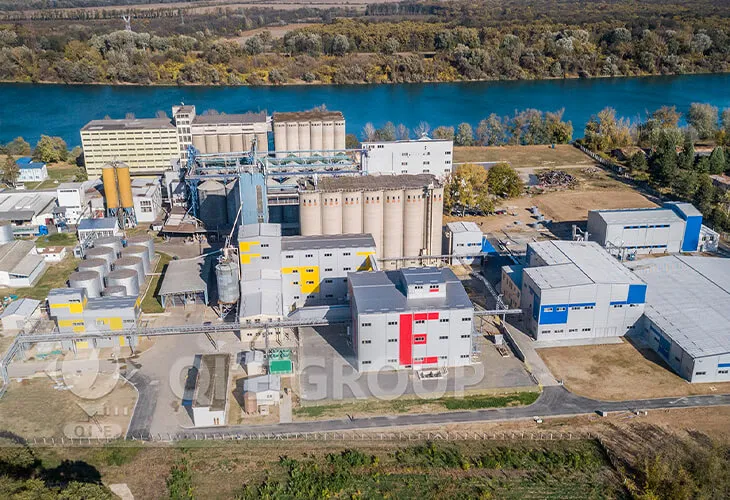 Esquema del proceso de recuperación de disolventes en la producción de harina para pienso sostenible