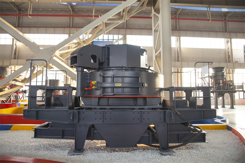 Улучшенная конструкция破碎腔 значительно снижает износ и повышает качество продукции