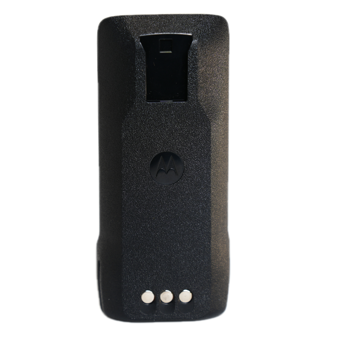 Motorola walkie - talkie with 7.4V thin lithium - ion battery in outdoor environment