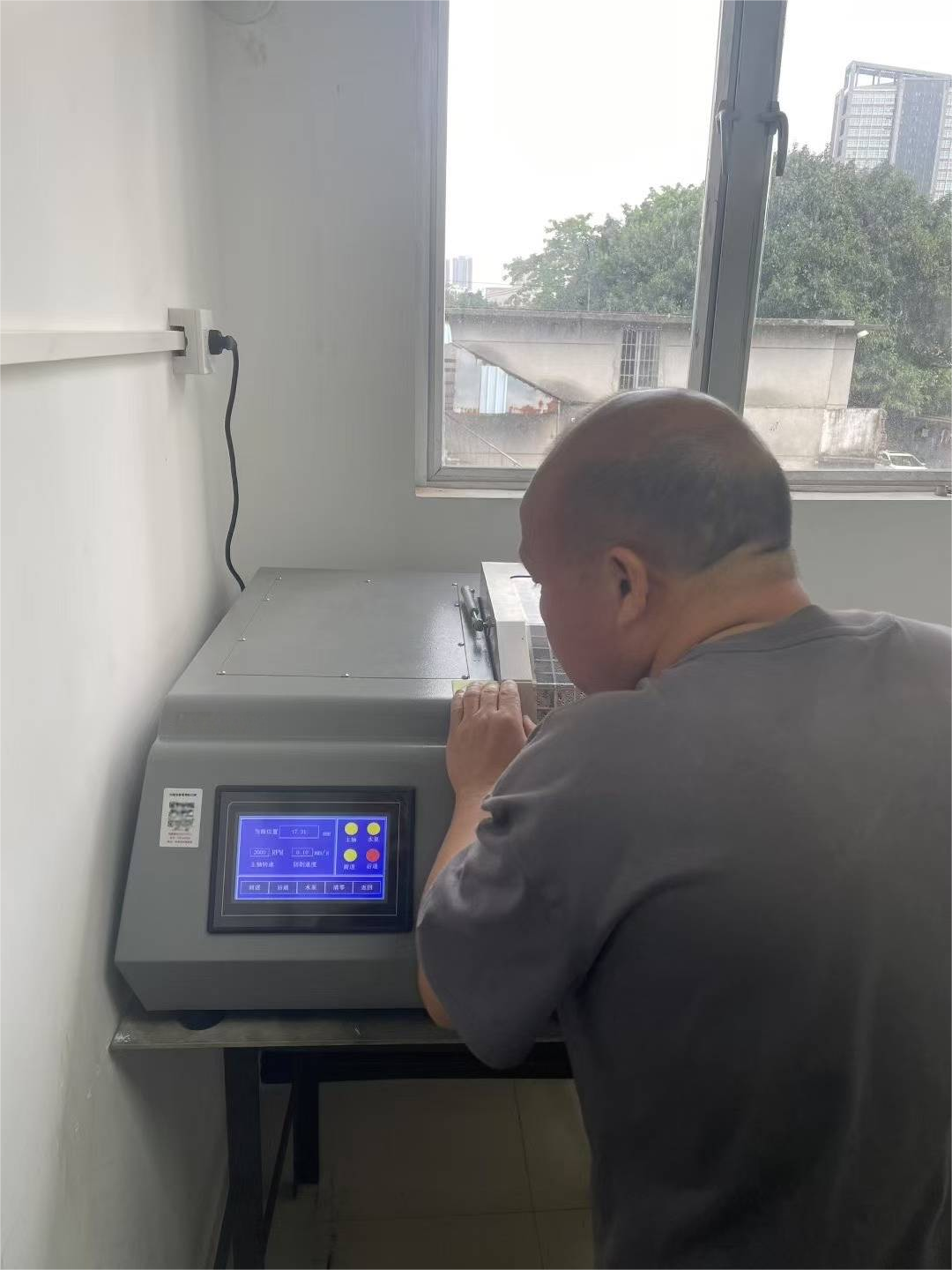 岩相学用高速精密切割机