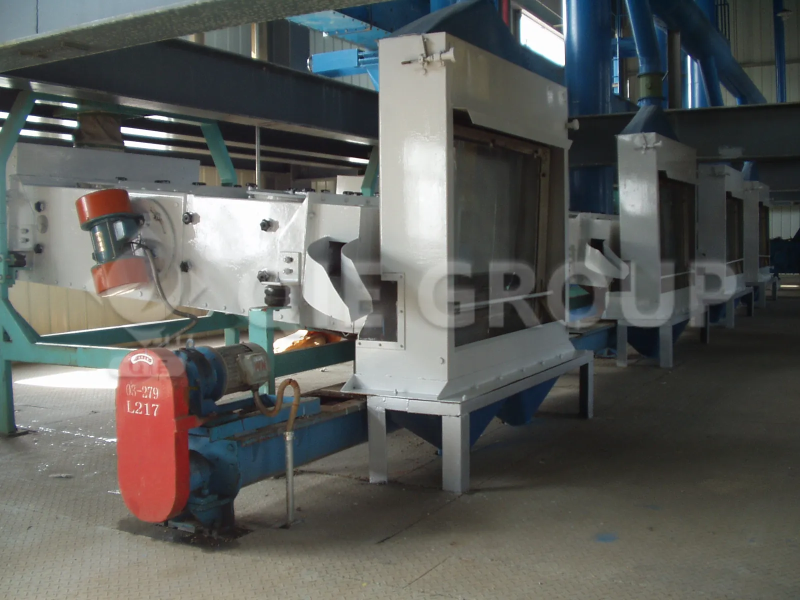 vibrating screen.webp