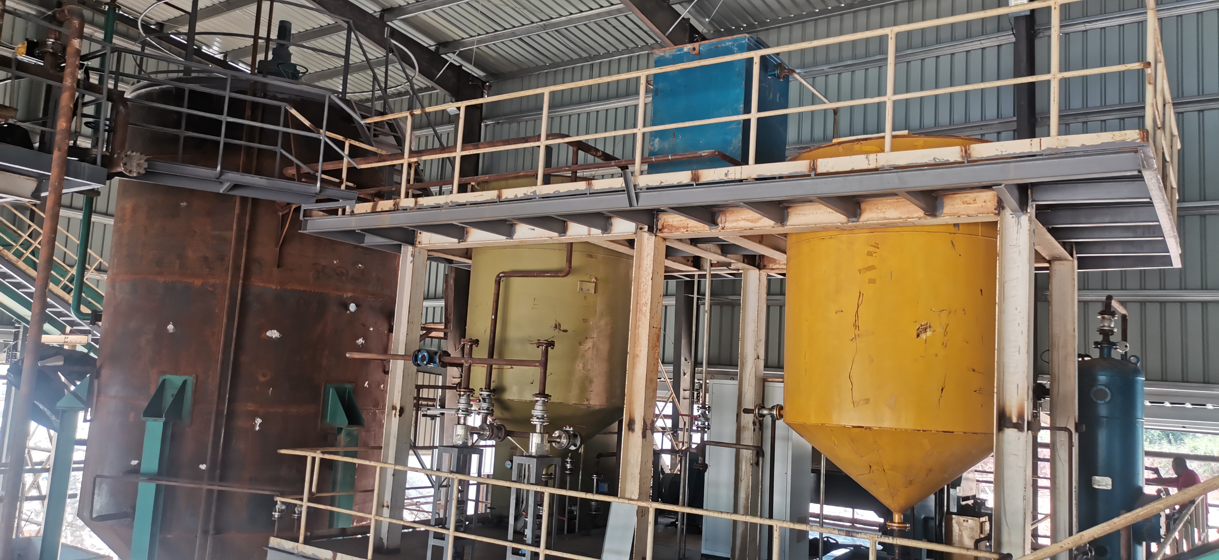 在尼日利亚安装10吨/小时棕榈油加工厂