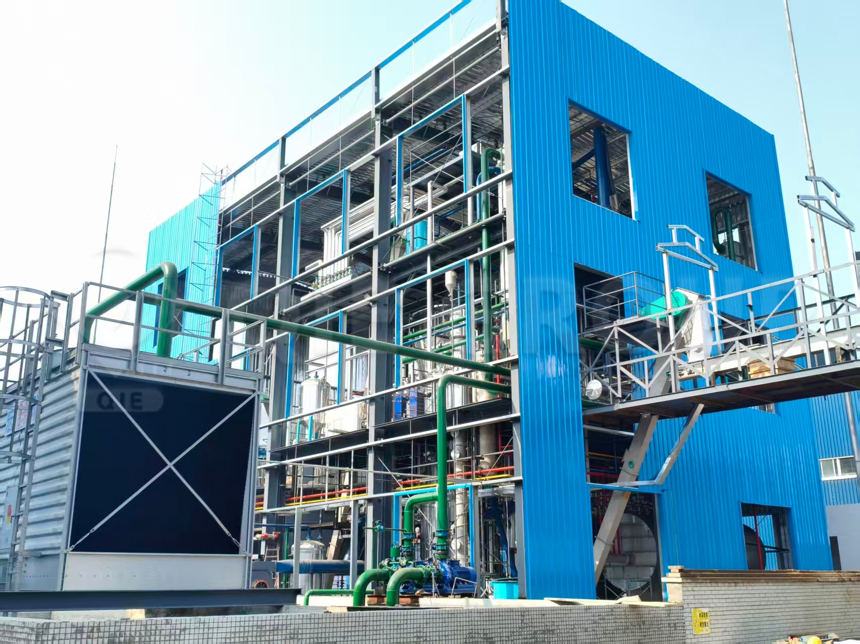 QIE集团食用油加工交钥匙工程工厂