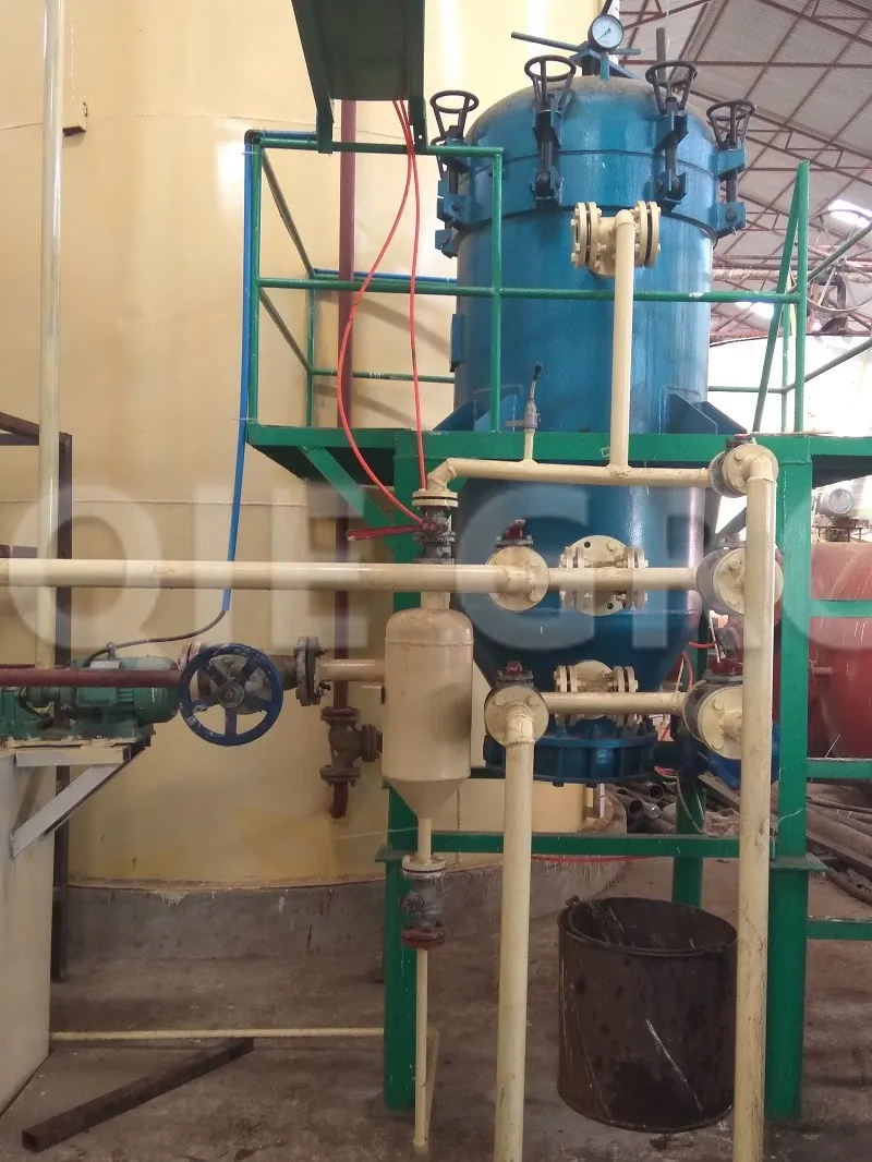 Soybean and sunflower oil filtration system
