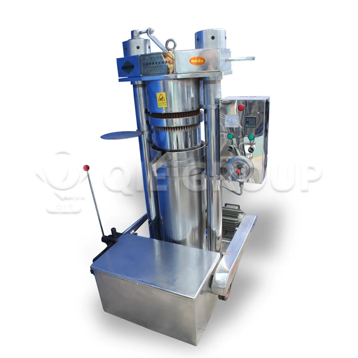 Hydraulic oil press