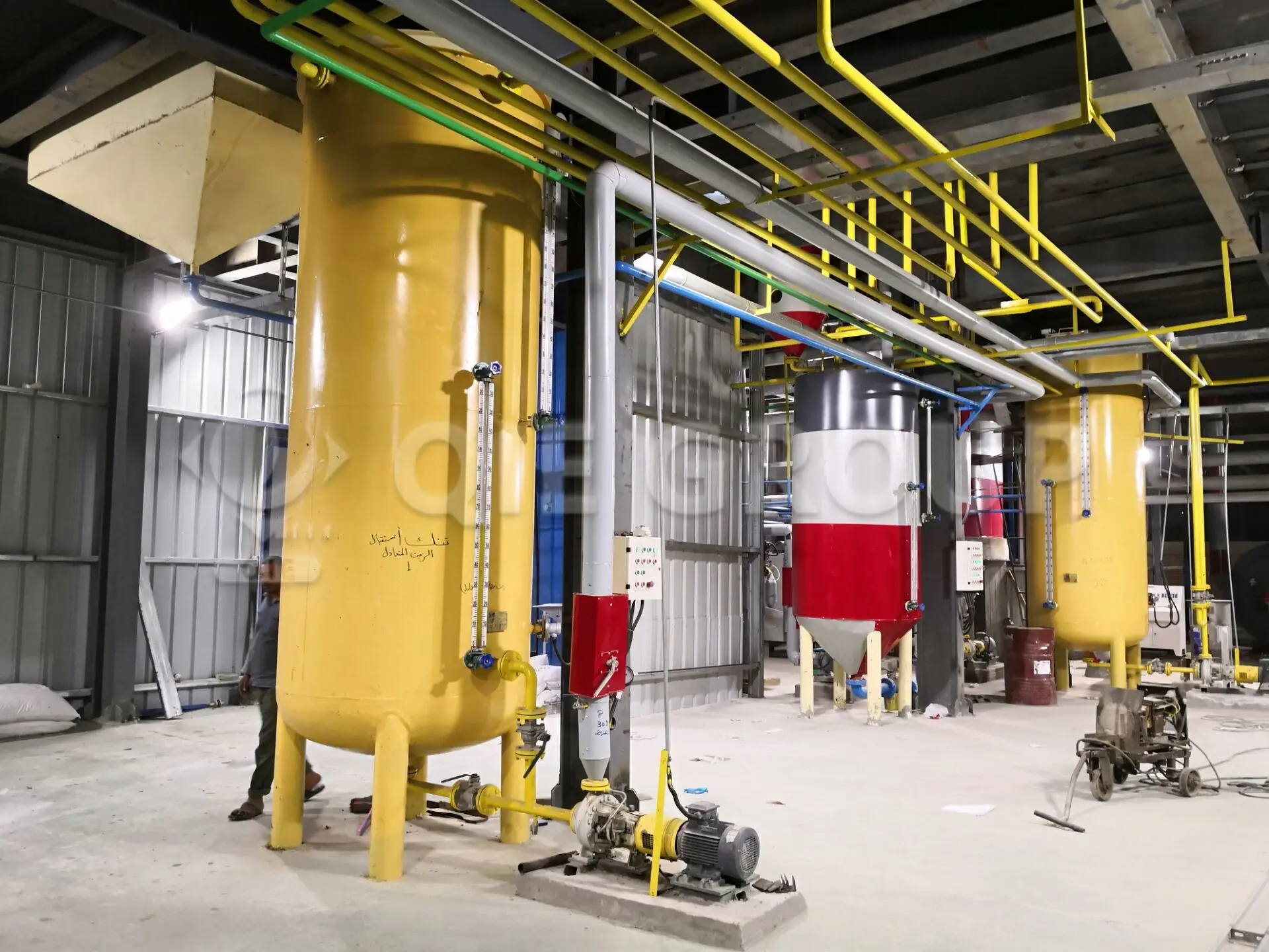 Refining workshop for high-quality edible sunflower oil