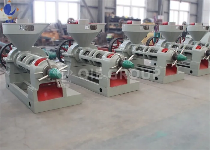 Single screw oil press for small-scale edible oil processing plants