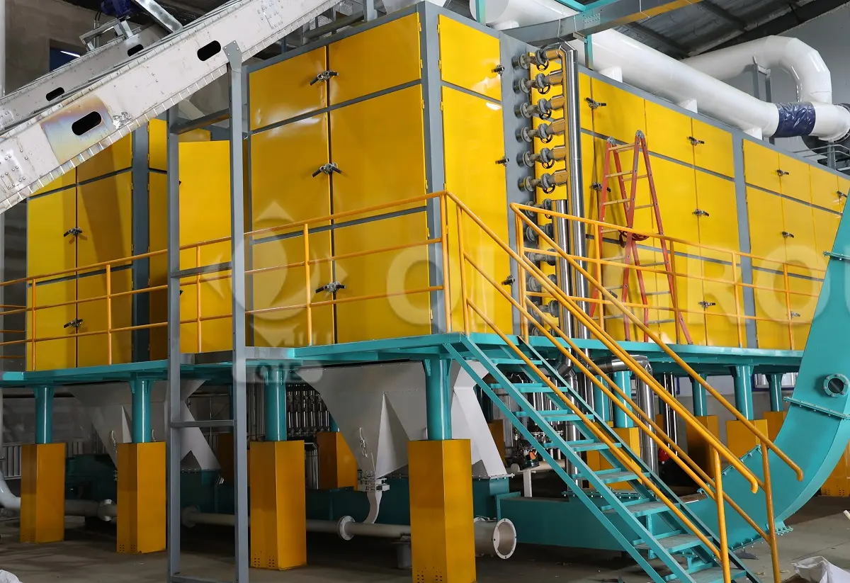 Rice bran flatbed dryer is used for the stable drying process of rice bran after puffing.