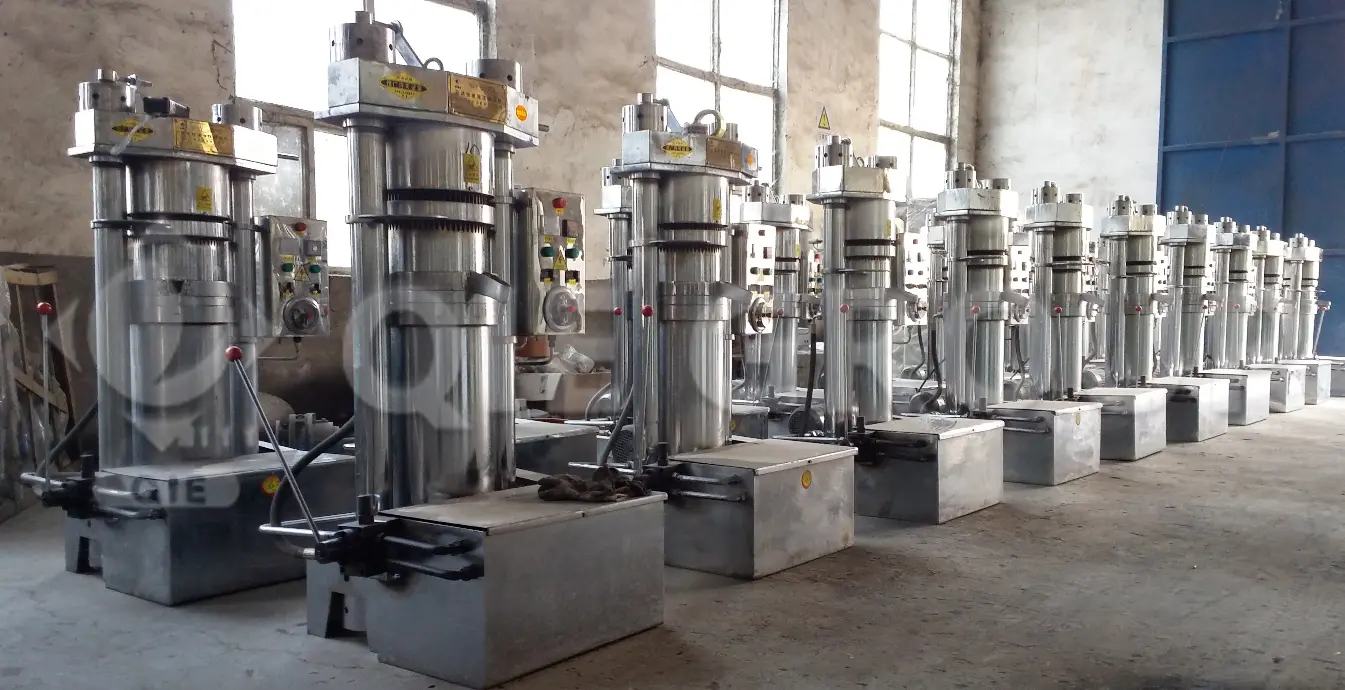 sesame-hydraulic-oil-press-2.webp
