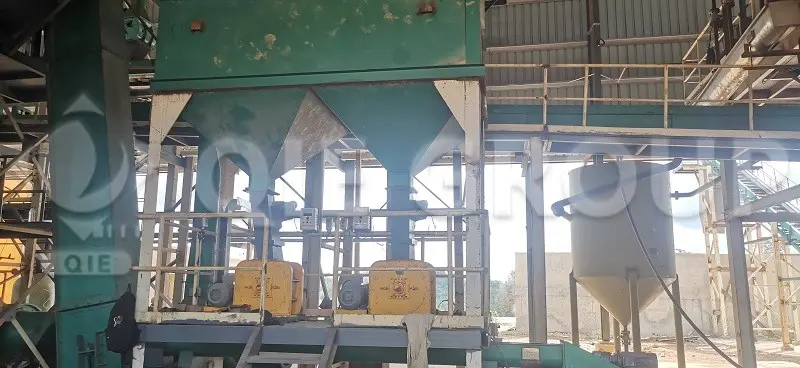 Palm kernel nut crusher machine for efficient cracking of palm kernel shells and preparation of the kernel.