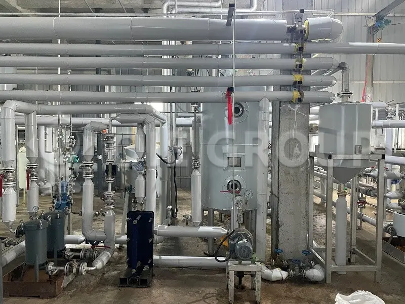 Desgomado, decoloración y desodorización en el taller de refinación de aceite de palmiste