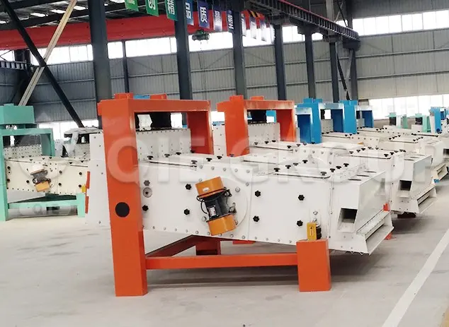 An efficient vibratory screening and oil purification system for corn germ, used to remove impurities and improve pretreatment efficiency.