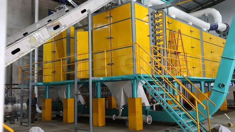 Equipo industrial de extracción con disolventes con cadena portacables para planta de procesamiento de aceite comestible