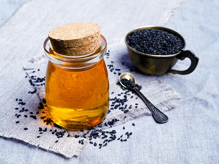 Huile de nigelle pure produite à partir de graines de nigelle de qualité supérieure