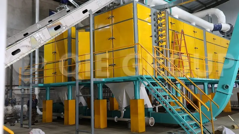 用于玉米胚芽油溶剂浸出的刮板式浸出器