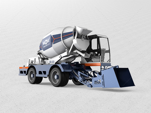 Бетономешалка AS - 2.6 в работе на стройке в старом жилом районе