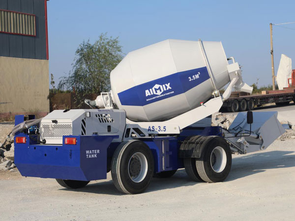 Model AS-3.5 self-loading concrete mixer