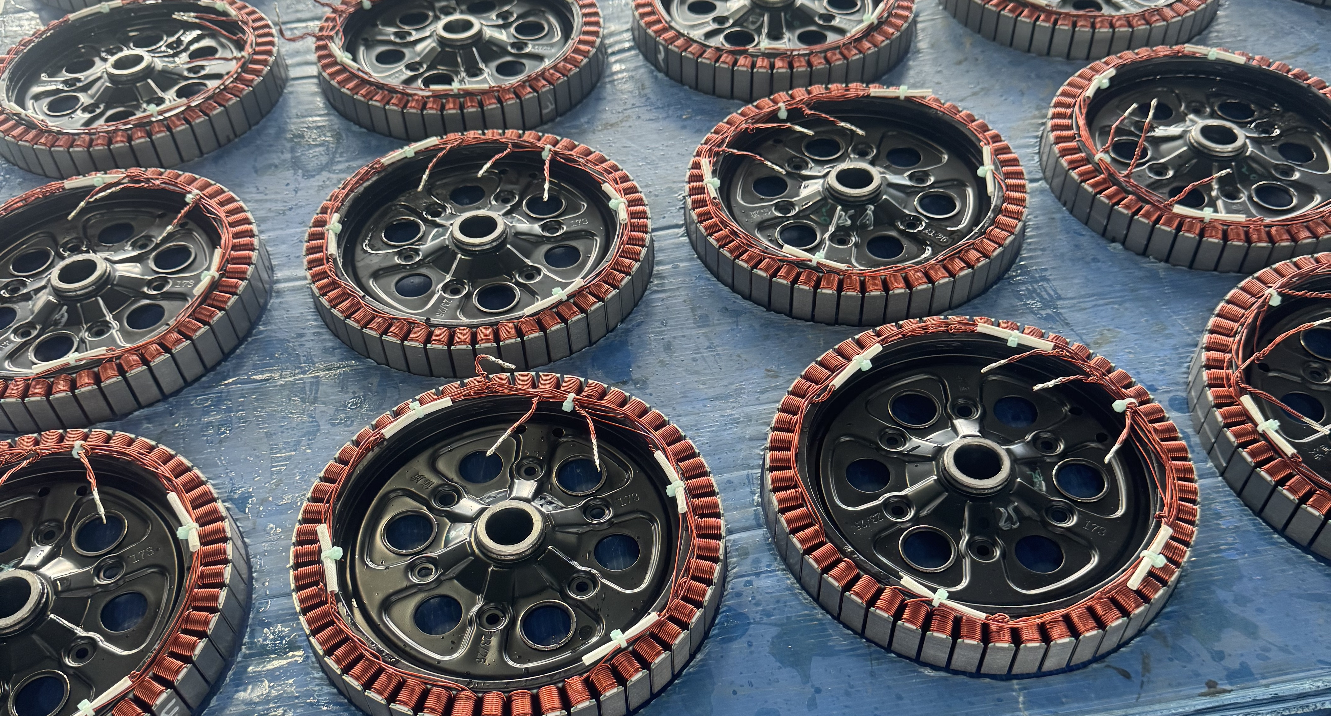 8-inch lawn mower motor with cyclone cooling system illustrating improved airflow and heat dissipation