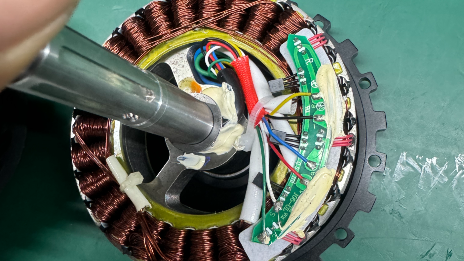 XH65H High-Stability Hall Sensor