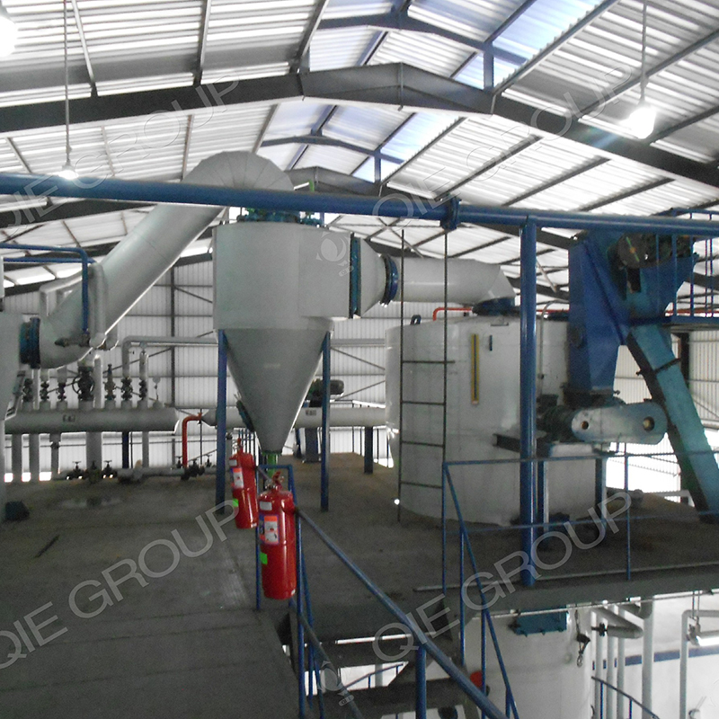 Automated sesame oil production line in operation