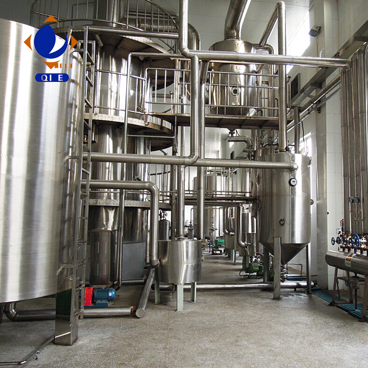 Modular soybean oil refining equipment installed in a modern food-grade facility