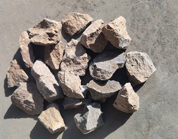 High - purity calcium carbide product in the factory
