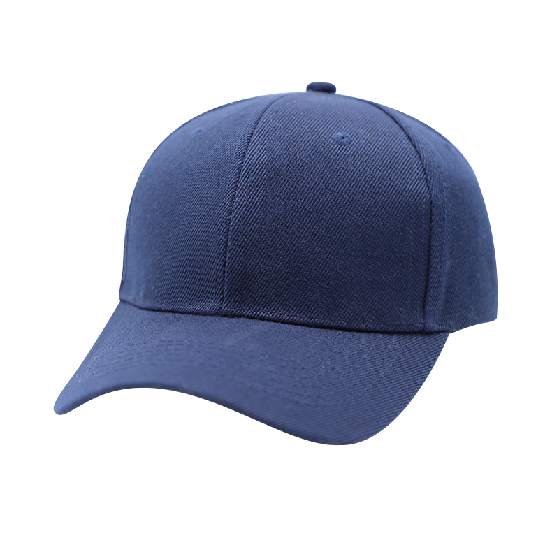 Customers wearing Yiwu Cosum's custom baseball caps