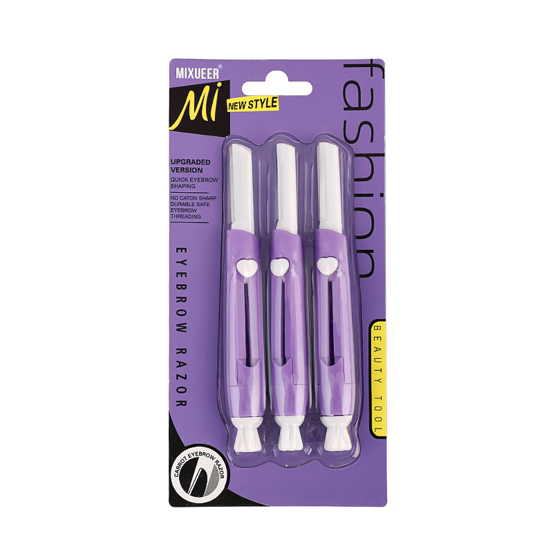 User using the double-ended eyebrow razor