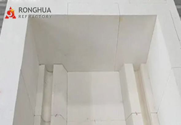 High-performance alumina refractory bricks certified with ISO9001 and CE quality marks